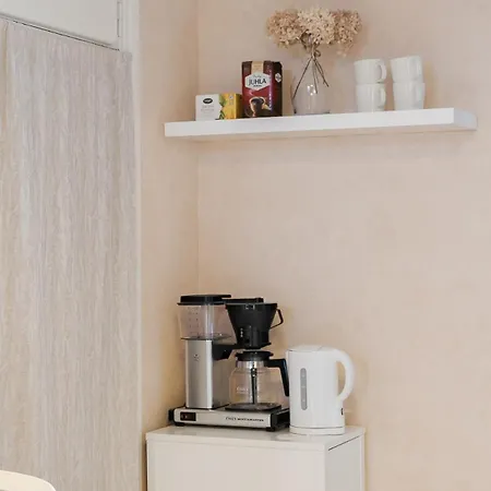 Cozy Living In The Heart Of The Nokia Arena Apartment