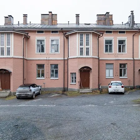 Апартаменты Cozy Living In The Heart Of The Nokia Arena