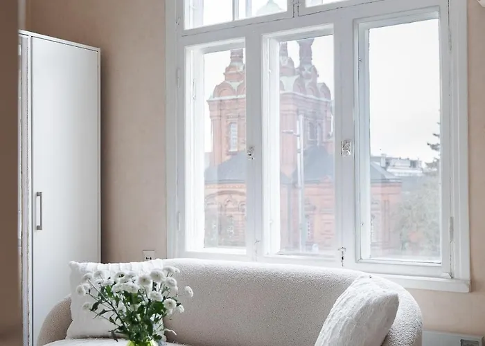 Cozy Living In The Heart Of The Nokia Arena 公寓 *